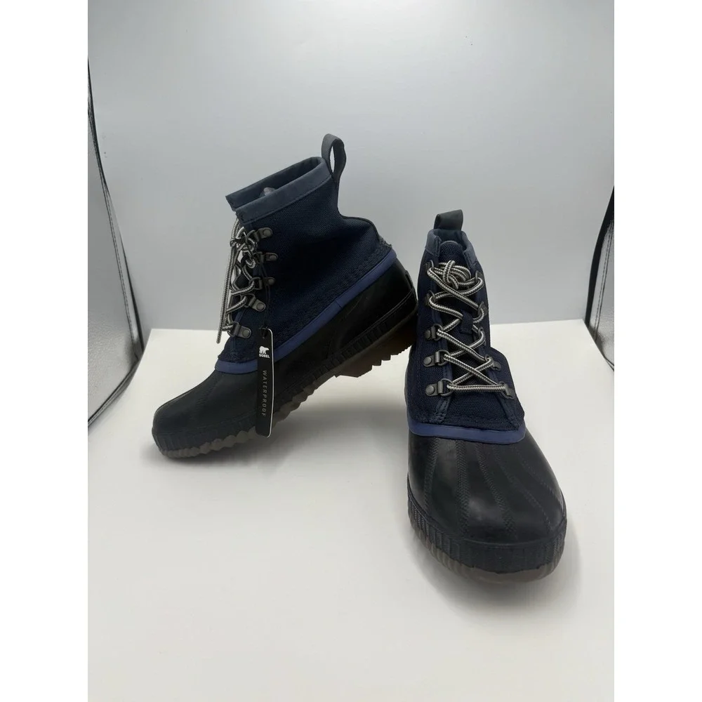 Sorel‎ Cheyanne II Short Nylon Duck Boots Collegiate Navy 7 New